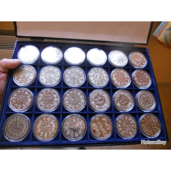 TRESOR DU PATRIMOINE coffret de pieces ecu et essai euro , charniere du coffret abim�