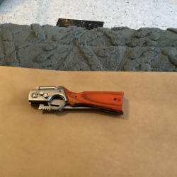 Coutea automatique avec lumiere