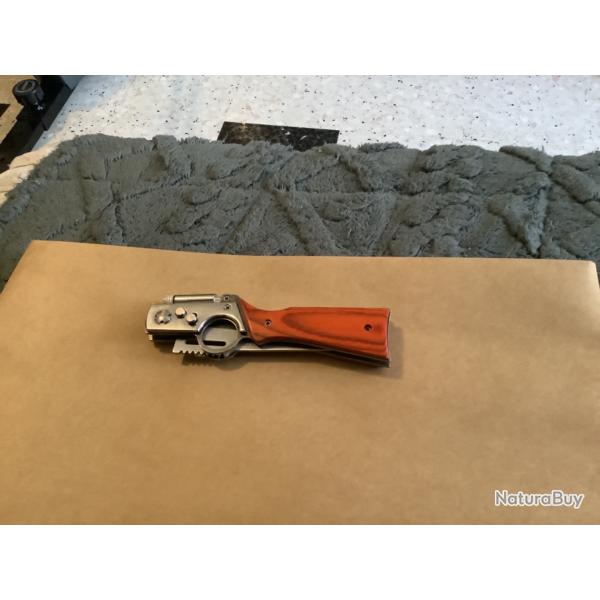 Coutea automatique avec lumiere