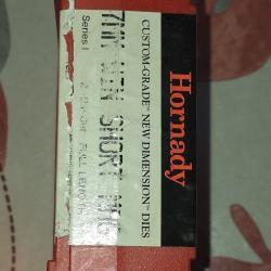 Hornady jeu d outils NEUF  en stock 7mm WSM vendu par poudrenoirepro