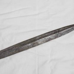 pointe de lance africaine