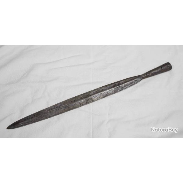 pointe de lance africaine
