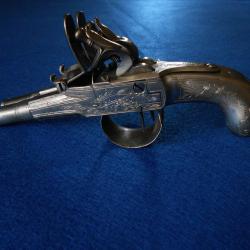 Pistolet silex exceptionnel type QUEEN ANN double canons signé Israël SEGALLAS XVIIIème Siècle