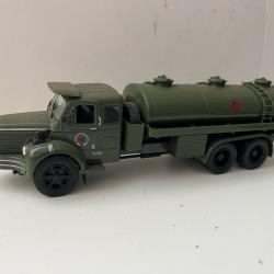 CAMION BERLIET CITERNE (2)