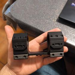 Montage monobloc audere adversus