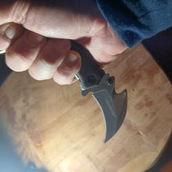 KARAMBIT DERESPINA KNOVES USAPliant-cran s&eacute;curit&eacute; automatique.TB qualit&eacute;. Lame/griffe aiguis&eacute;es