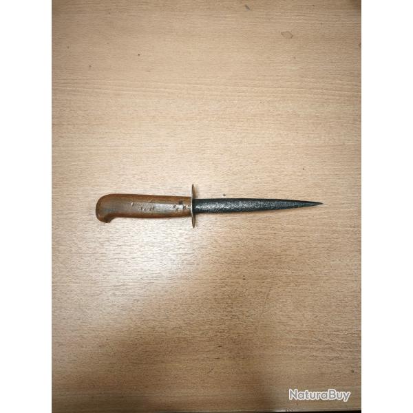 Poignard de tranch�e 14-18