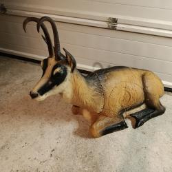 Cible 3D archerie chamois couch&eacute;