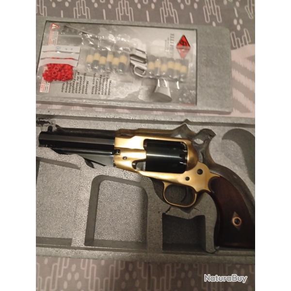 Pack Revolver Pietta 1858 Rm laiton Sheriff quadrill�e - Cal. 44 + Holster d'�paule + cartouches
