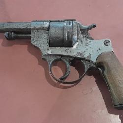 Revolver reglementaire 1873
