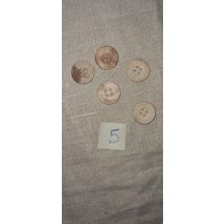 5 boutons en cartons  (5)