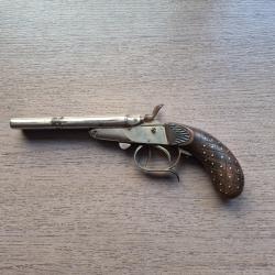 Pistolet à chien ancien