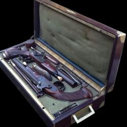 Paire de Pistolet de duel en coffret  fabrication Liege Belgique vers 1850