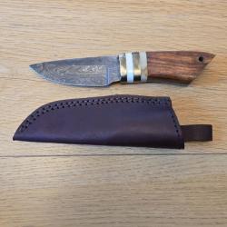 Couteau de chasse lame damas