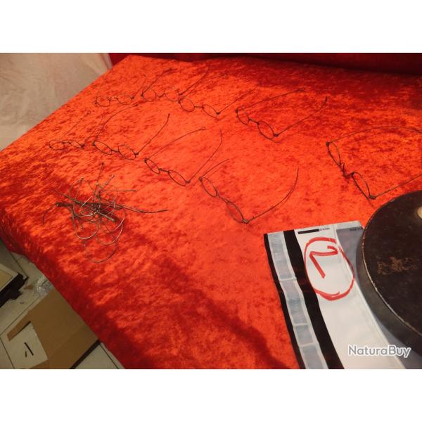 Monture de lunette probablement avant la rvolution. Monture en fer.                             (2)