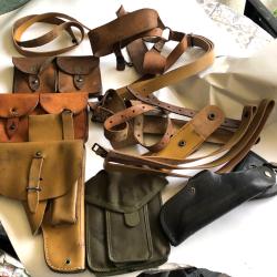 Lot de bretelles, Holsters, cartouchi&egrave;res, brelages arm&eacute;e Fran&ccedil;aise