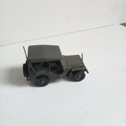 jeep willys solido 1/43 n°256  06/1979