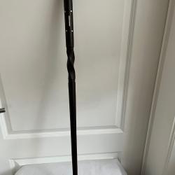 Belle canne influence africaine : essence Weng&eacute;; ivoire et pommeau plaqu&eacute; argent