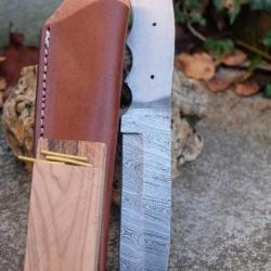 Lame Drop Point Damas 256 Couches Lame A Customiser Le Manche Plaquettes Bois + Etui Cuir Artisanat