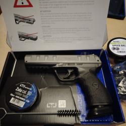 Ltl Bravo 19 joules let défense à gaz. Fourni avec 50 rubber balls, 85 RBI. Comme neuf. Servi 2 fois