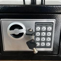 coffre fort 4.6 L double securité code + clé neuf neuf