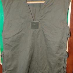 CHEMISE MILITAIRE GAO DE L' ARMEE FRANCAISE , COULEUR KAKI , TAILLE 96 SOIT M OU 39-40 ,AVEC 2 POCHE