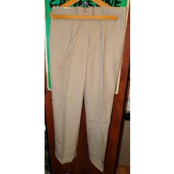 PANTALON MILITAIRE DE L'ARMEE FRANCAISE , COULEUR BEIGE , TAILLE 88 SOIT EN CIVIL 44 OU L , FABRICAT