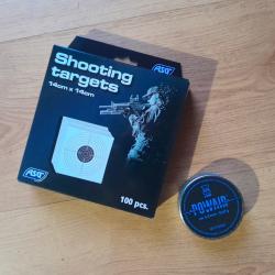 Paquet de 100 cibles  14x14 cm. avec Plbs 4.5