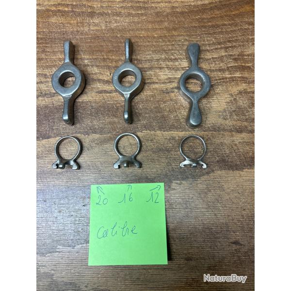 Recalibreur et tire cartouche