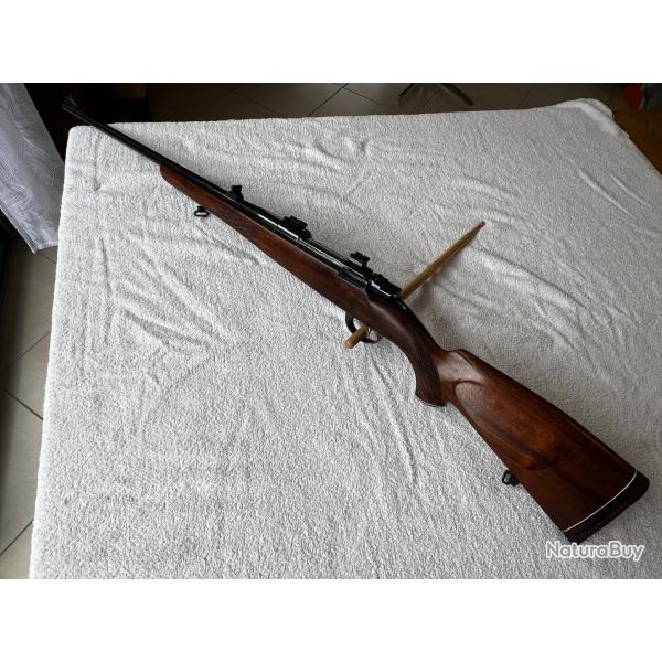Carabine Zastava M70 calibre 300 type Mauser 98