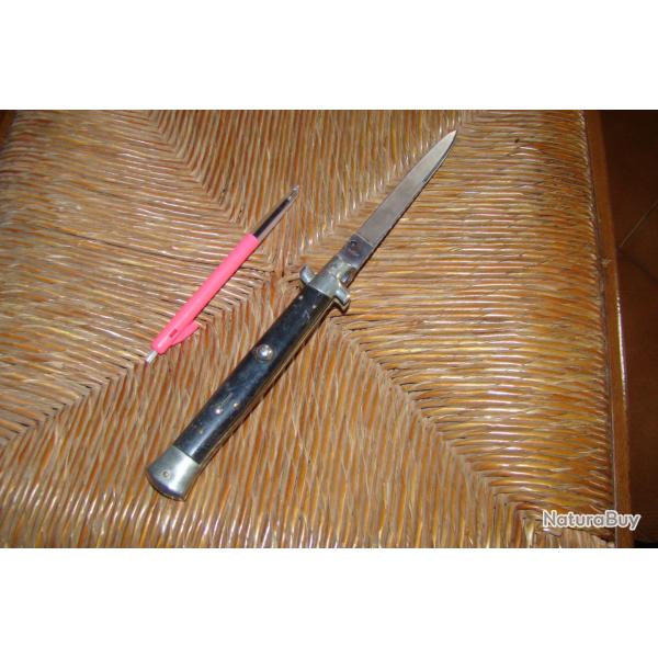 COUTEAU ASSISTE GRAND MODELE 2