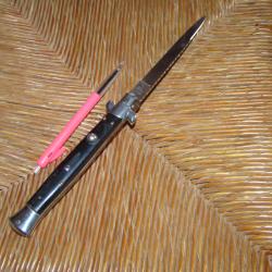 COUTEAU ASSISTE GRAND MODELE 3