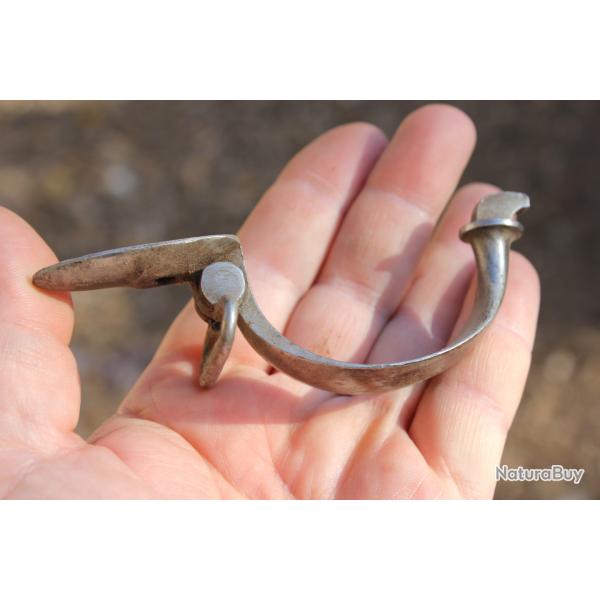 Pontet � identifier