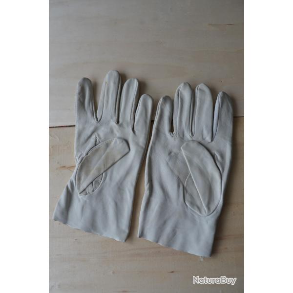 Deux paires de gants de travail en cuir fin (taille 10)