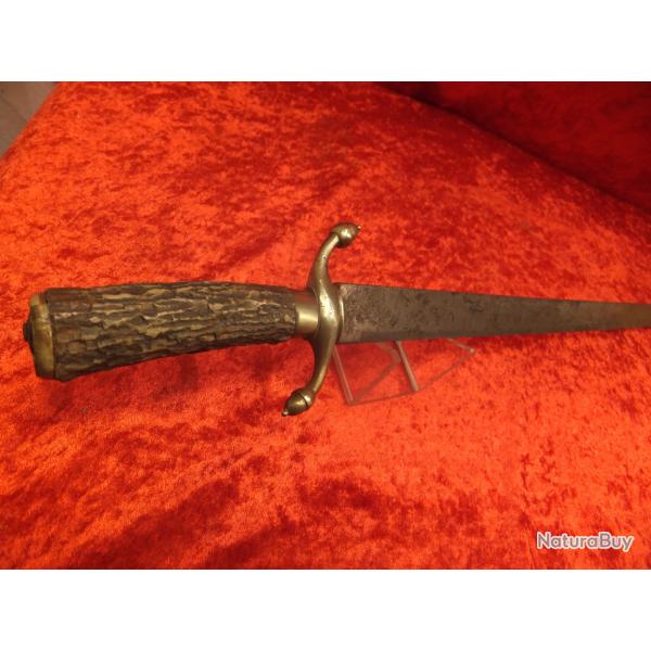 Dagues de chasse et de v�nerie Poigner en corne de cerf.