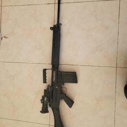 Très beau FAL L1A1 cal.7,62 ,très peu tiré,attention,livré sans l'optique Trilux