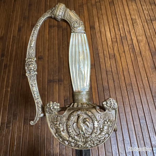 �P�E D'OFFICIER SUP�RIEUR AUX ARMES DE LA FRANCE COQ PLAQUETTES EN NACRE LAME SOLINGEN