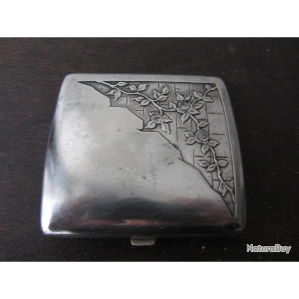 Etui  cigarettes mtal argent - Art nouveau 1900