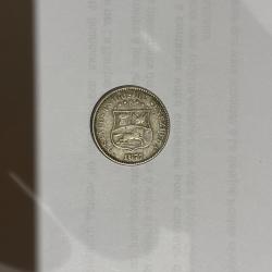 Pi&egrave;ce de monnaie ancienne du Venezuela, en m&eacute;tal cupro nickel de 1877