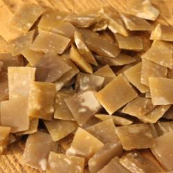 Lot de 10 silex blonds / pierres 7/8" pour mousquetons ou pistolets d'arçon etc...