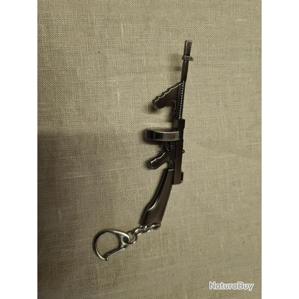 Porte cls en mtal Thompson