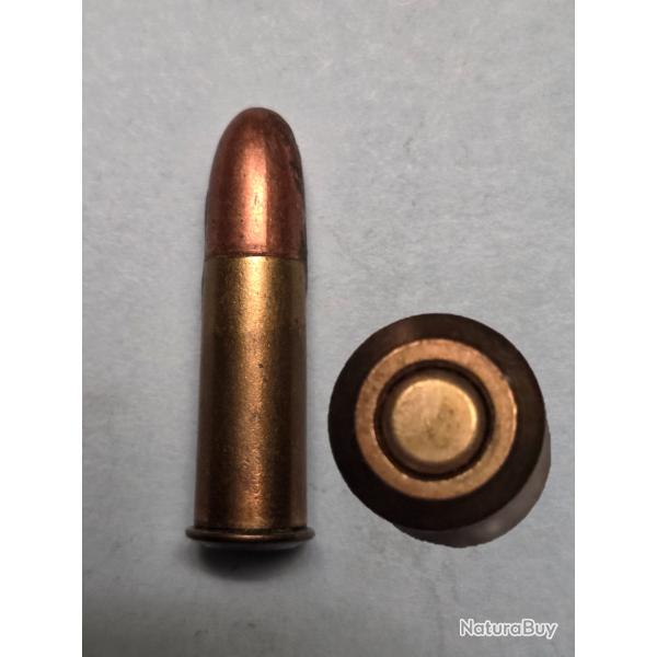 Une Cartouche Suisse model 1882 Revolver Poudre noire 7,5 X 23 R balle blind�e