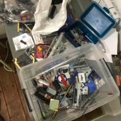 Gros lot pi&egrave;ces internes aeg + batterie &agrave; v&eacute;rifier