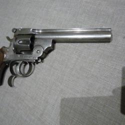 imposant r&eacute;volver Li&eacute;geois type Smith & Wesson