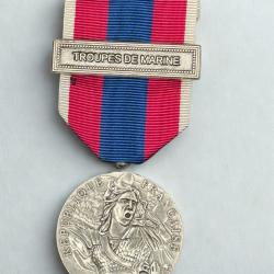 (18.006) M&eacute;daille de la D&eacute;fense Nationale - Argent - Agrafe Troupes de Marine