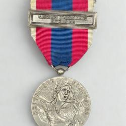 (18.026) Médaille de la Défense Nationale - Argent - Agrafe MAE