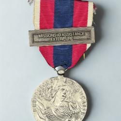 (18.031) Médaille de la Défense Nationale - Argent - Agrafe MAE