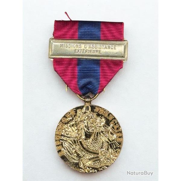 (18.032) M�daille de la D�fense Nationale - Argent - Agrafe MAE