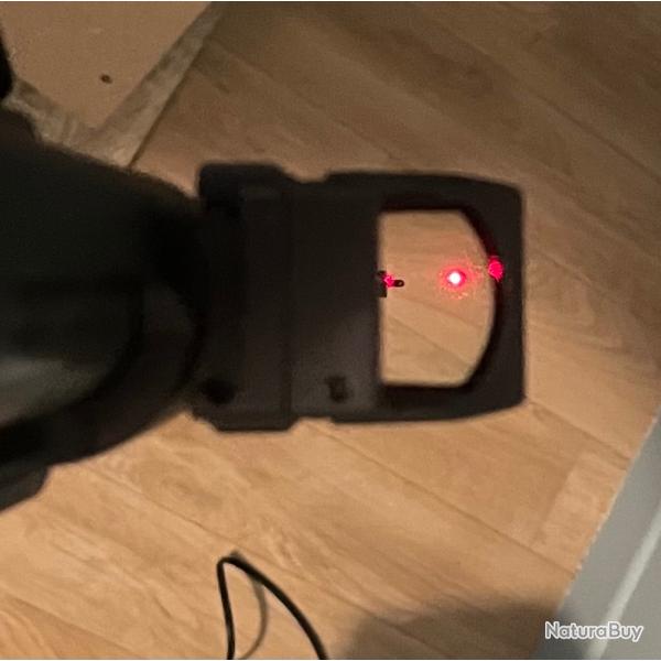 Point Rouge Bushnell Rxs-250 1X25 vendu seul sans la carabine.