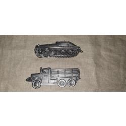 2 Couteaux  camion et char